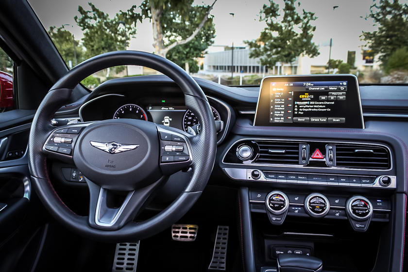 2022 Genesis G70 Infotainment